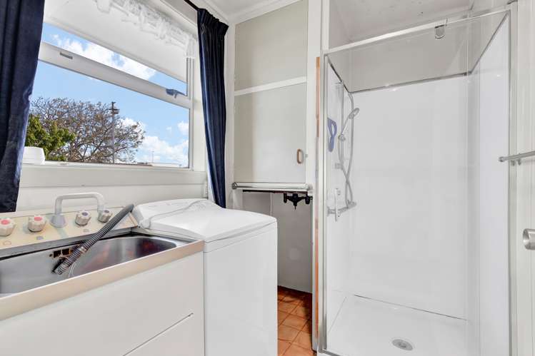 5 Compton Street Woolston_10