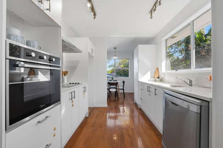 28 Kivell Close Mangere East_16