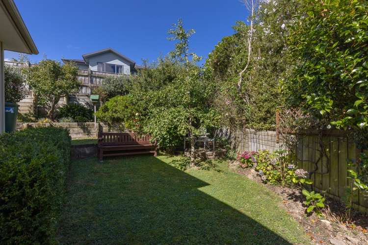 47 Saint Ives Drive Camborne_21