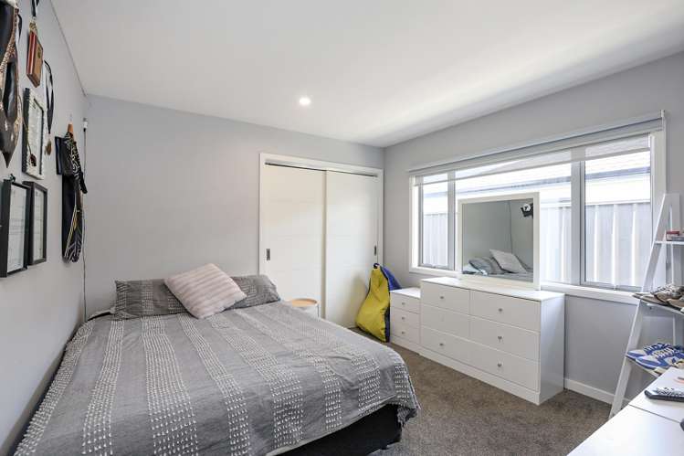 9 Manapouri Street Poraiti_11
