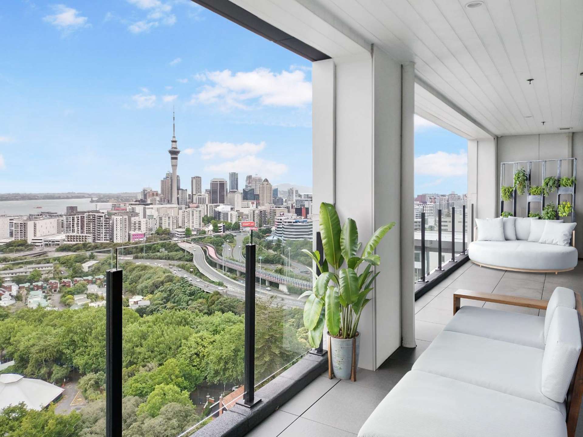 1901/8 Hereford Street Freemans Bay_0