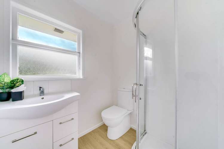 36 Plumley Crescent Mangere_10