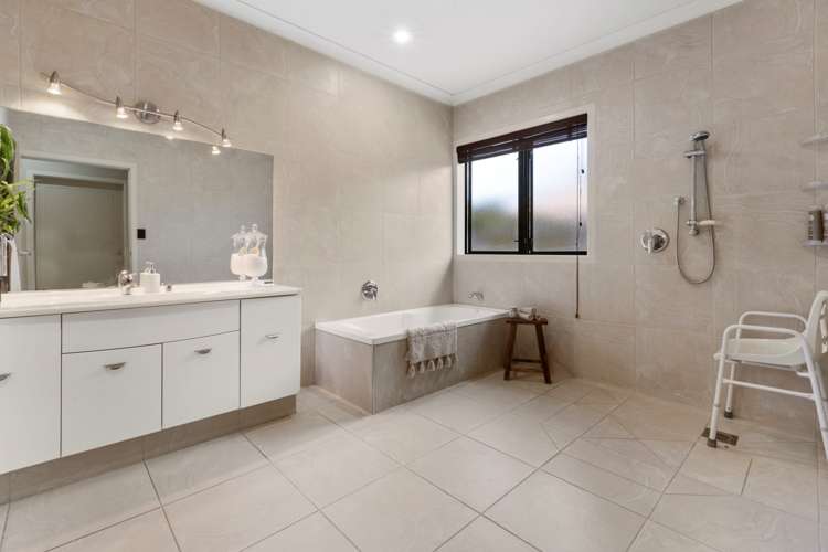 2 Santa Monica Drive Papamoa_24