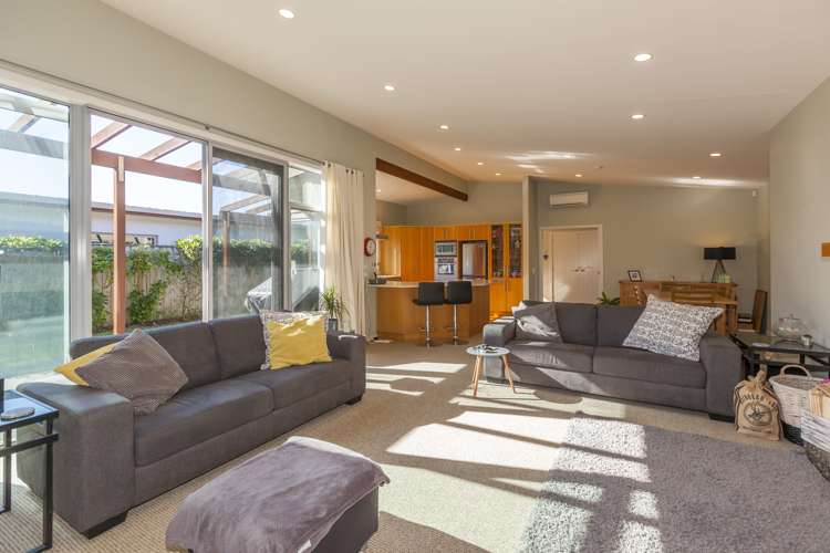 2 Beckett Lane Raumati Beach_6