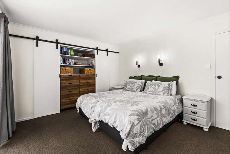 12 Weathers Place Taradale_15