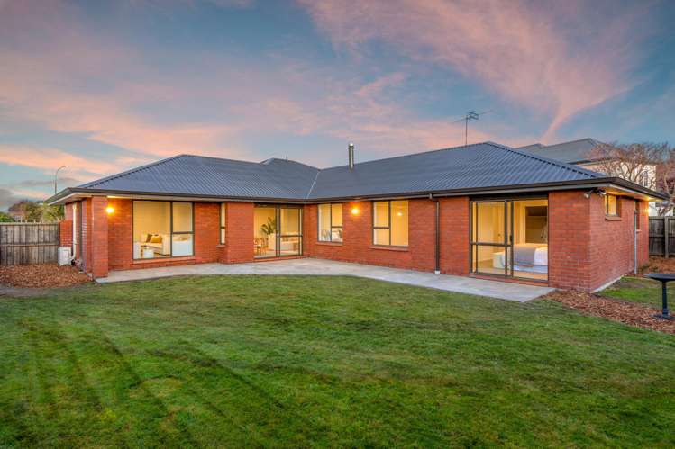 2 De Courcy Place Avondale_16