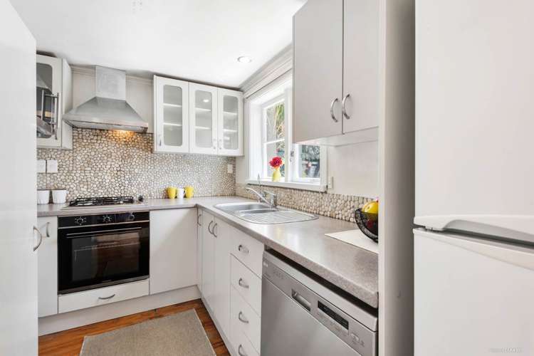 40 Mahoe Road Titirangi_11