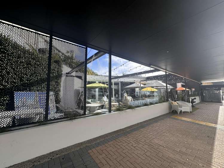 Shop 5/138 Hurstmere Road Takapuna_2