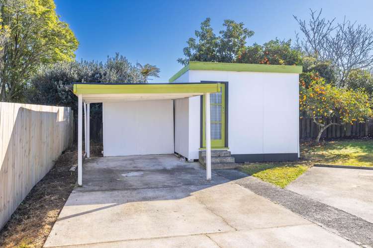 17 Keats Crescent_4