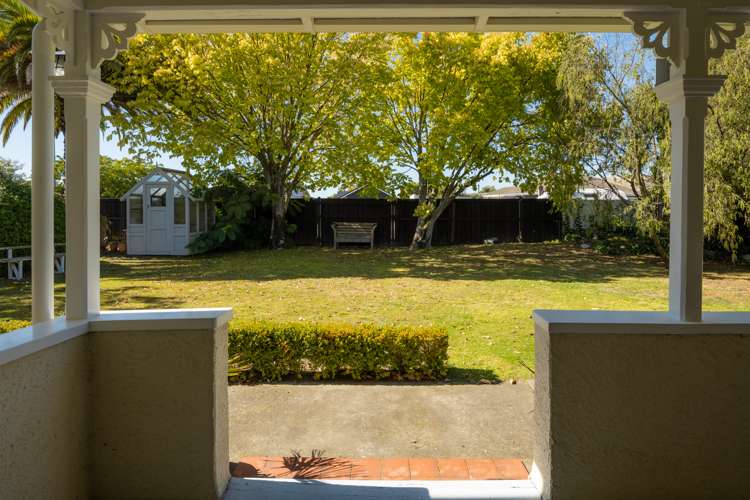 128 Maxwell Road Redwoodtown_19