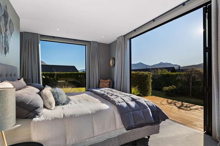 8 Arran Lane Jacks Point_27