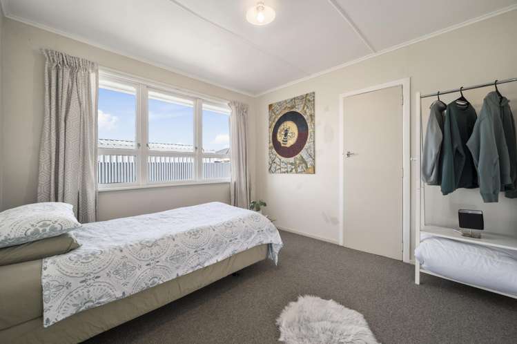 2 Tapsell Road Fairy Springs_9