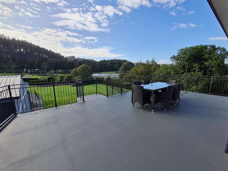 179 Coulson Road Paroa_19