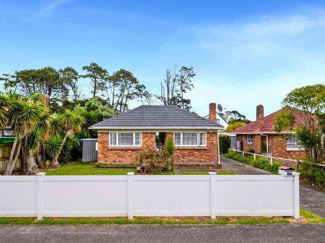 137 Portage Road New Lynn_2