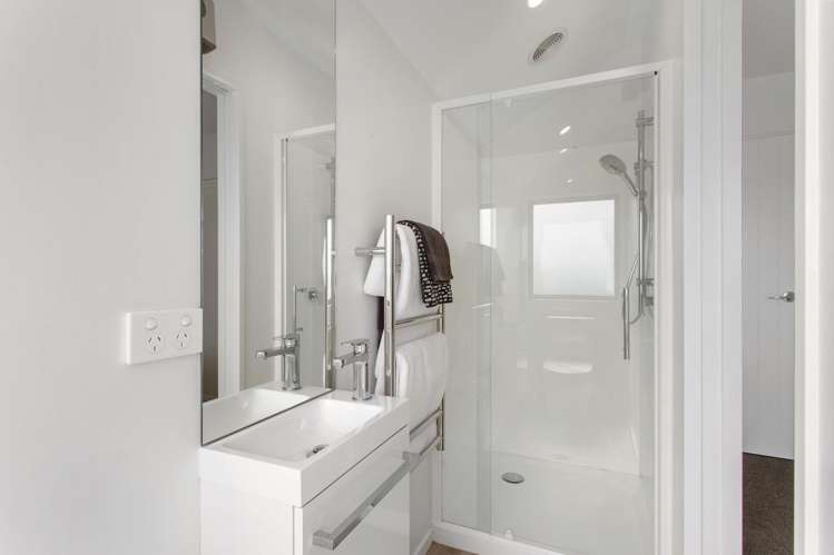 5 Wheatsheaf Lane Heathcote Valley_11