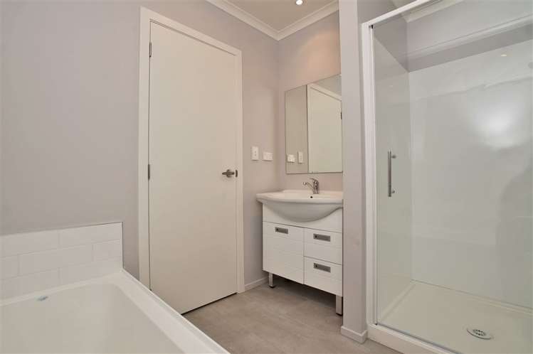 14 Queens Park Crescent Frankton_8