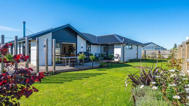 Perfect Family Lifestyle Awaits in Kirwee!