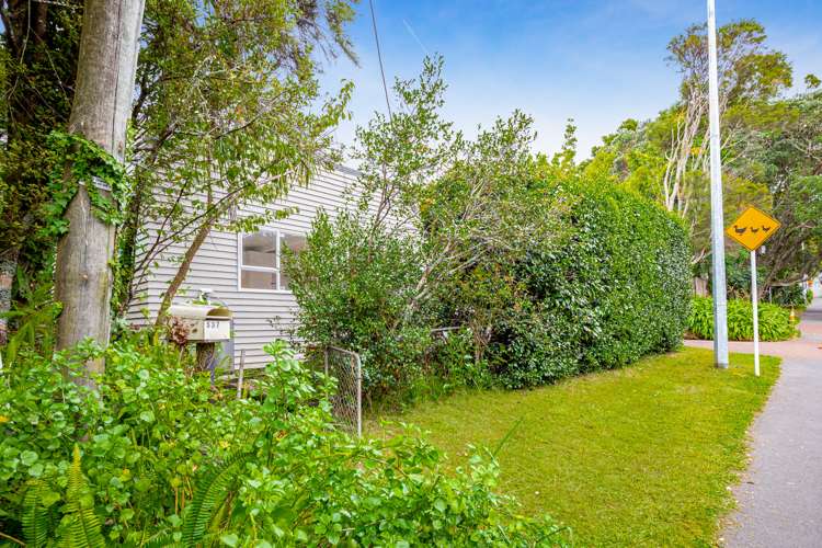 537 South Titirangi Road Titirangi_21