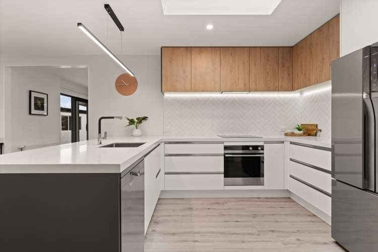 7 Vampire Road Waldronville_5