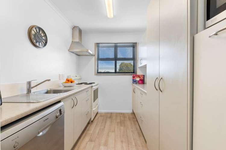 47 Grove Road Papakura_17