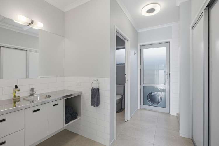 1 Honnor Place Hurdon_27