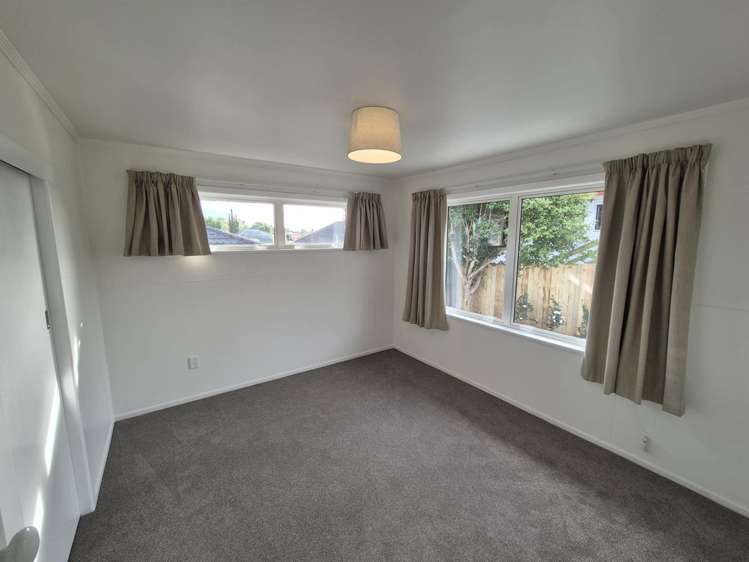 43d Sillary Street Hamilton East_11