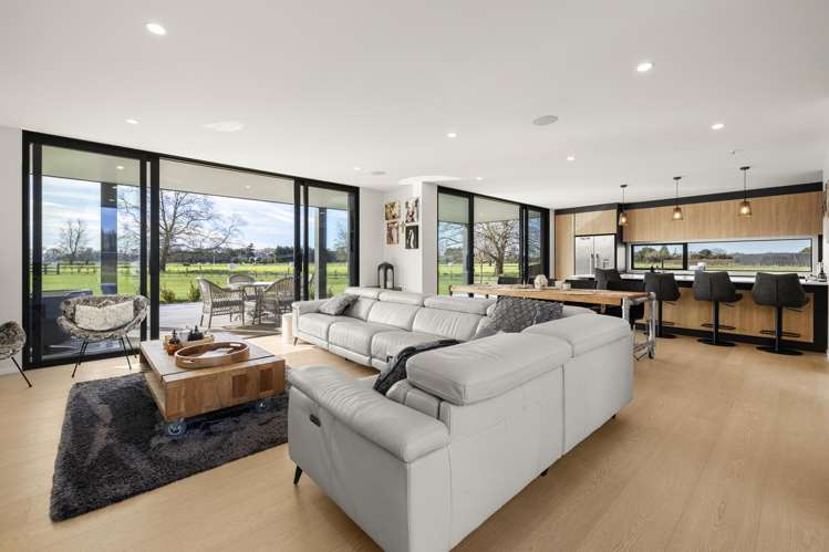 378B Holland Road Puketaha_11