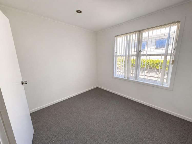 52 Blakeborough Drive Forrest Hill_7
