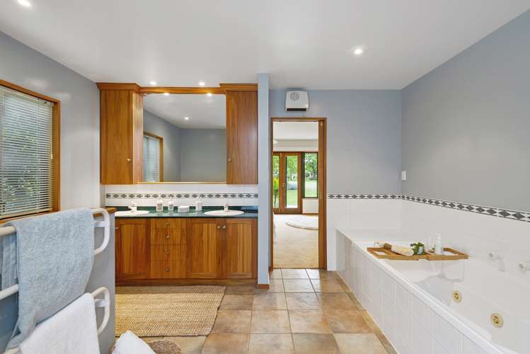 1592 Tram Road Swannanoa_10