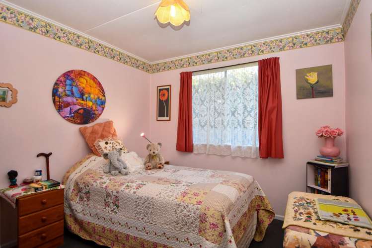 237a High Street North Carterton_11