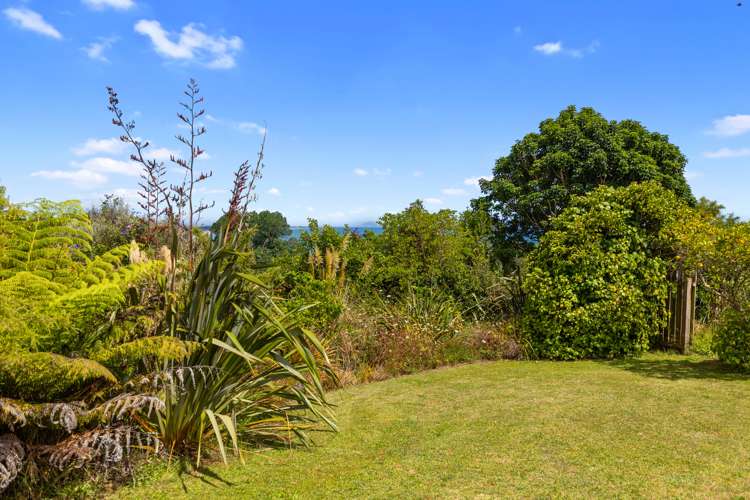 19 Ngaparaoa Drive Maketu_17