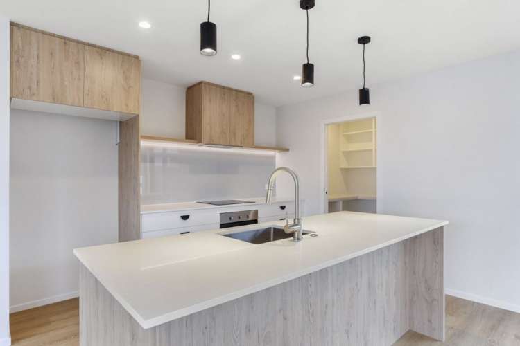 10 Inch Crescent Rangiora_7