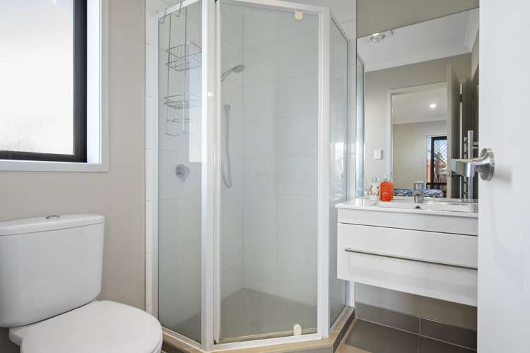 13 Lieshout Way Pukekohe_12