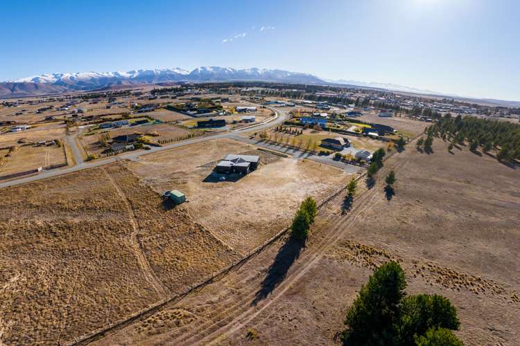 4 Neuman Road Twizel_12