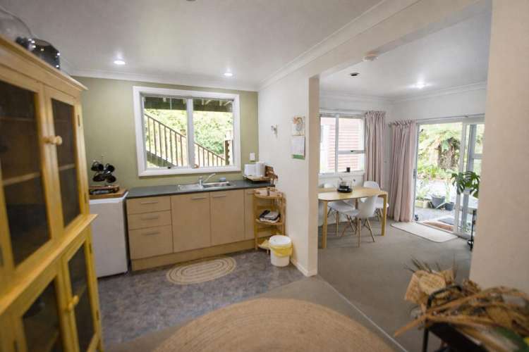 9 Moana Street Kaka Point_9