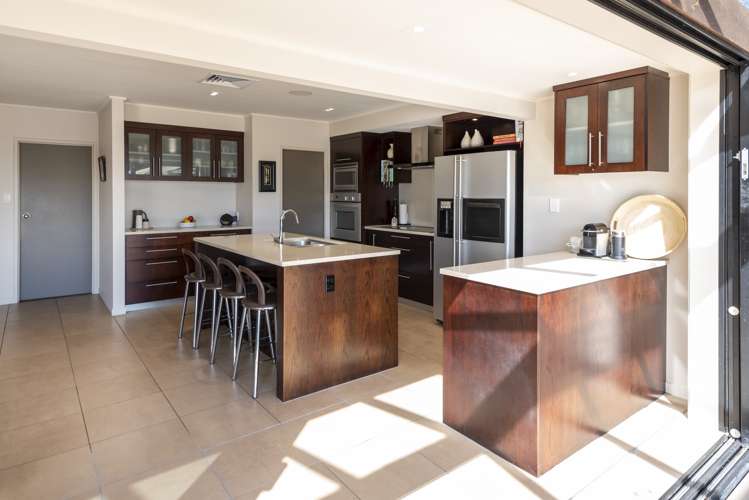 110 Bramley Drive Farm Cove_12