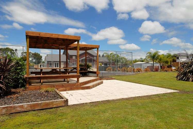 5 Rene Way Huntington_11