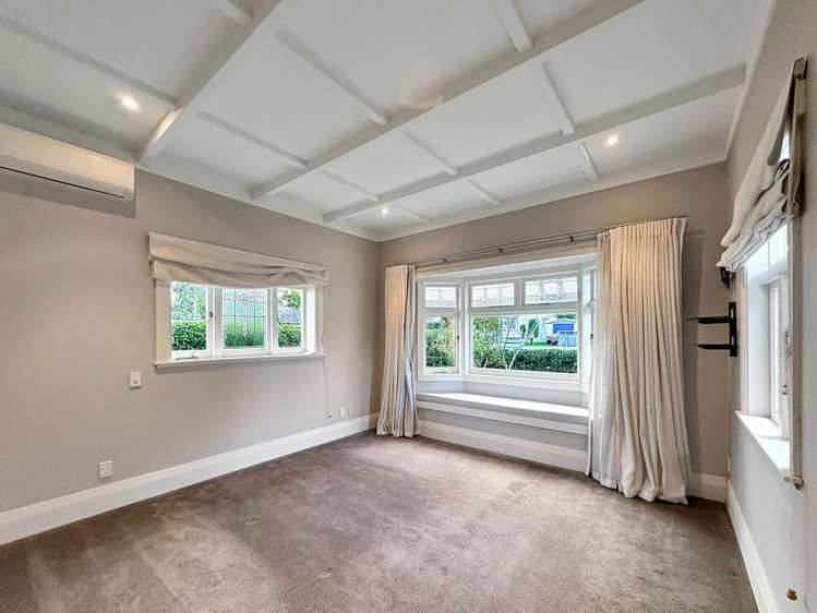 24 Hollywood Avenue Epsom_5