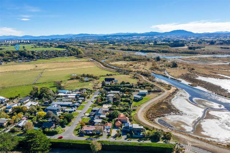 88 Queens Avenue Waikuku Beach_5