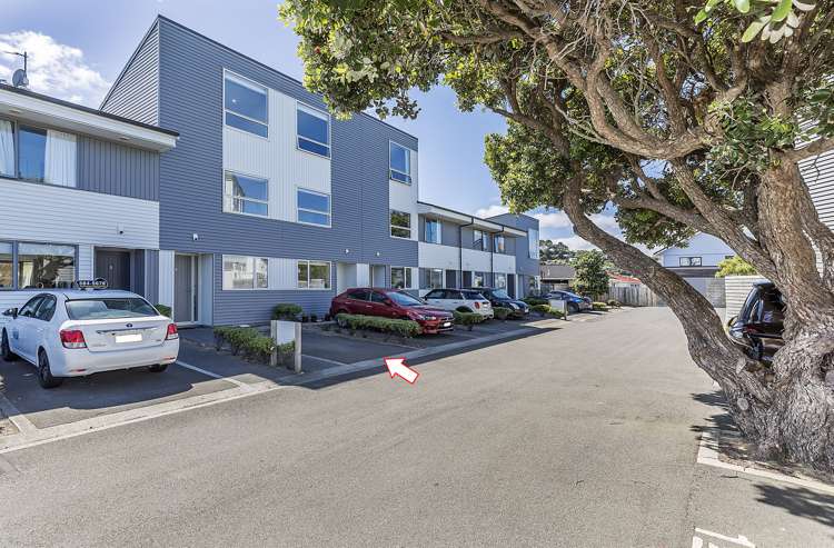 4/2 Stone Street Miramar_13