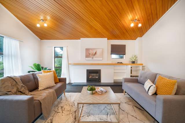49 Cambrian Street Churton Park_1