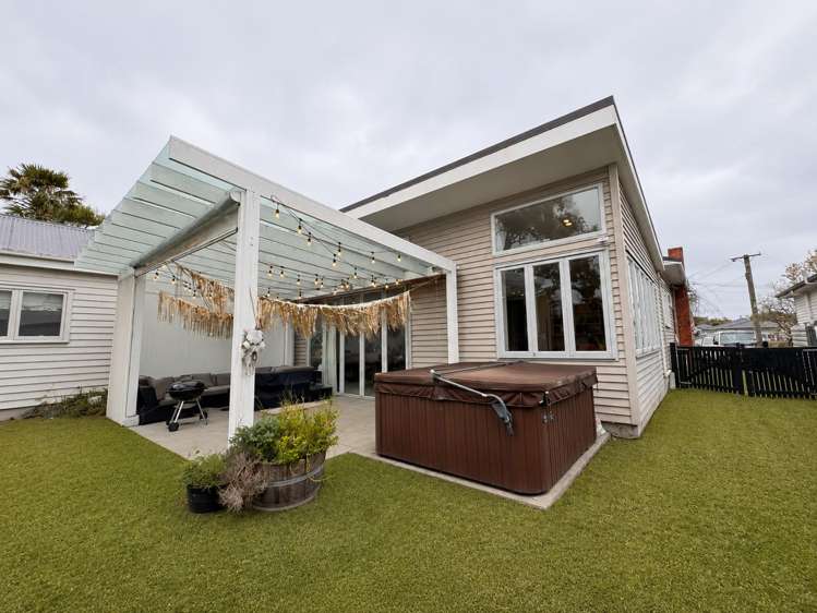  23 Pasadena Avenue Point Chevalier_22