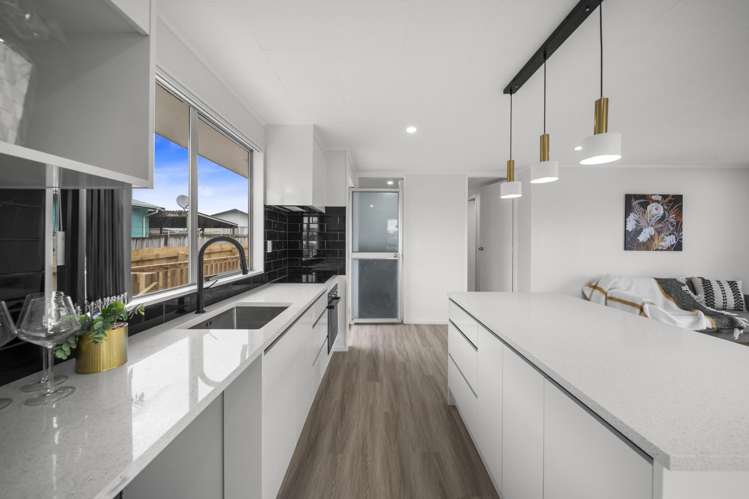 1/12 Kennington Drive_5