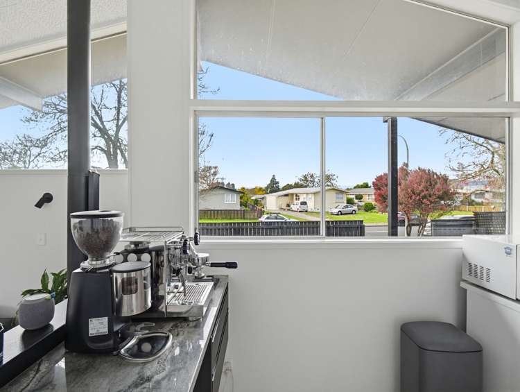 58 Pandora Avenue Sunnybrook_13