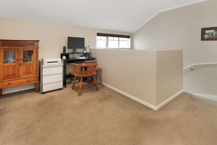 10b Raymond Street Point Chevalier_15