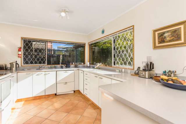 2/5 Willerton Avenue New Lynn_4