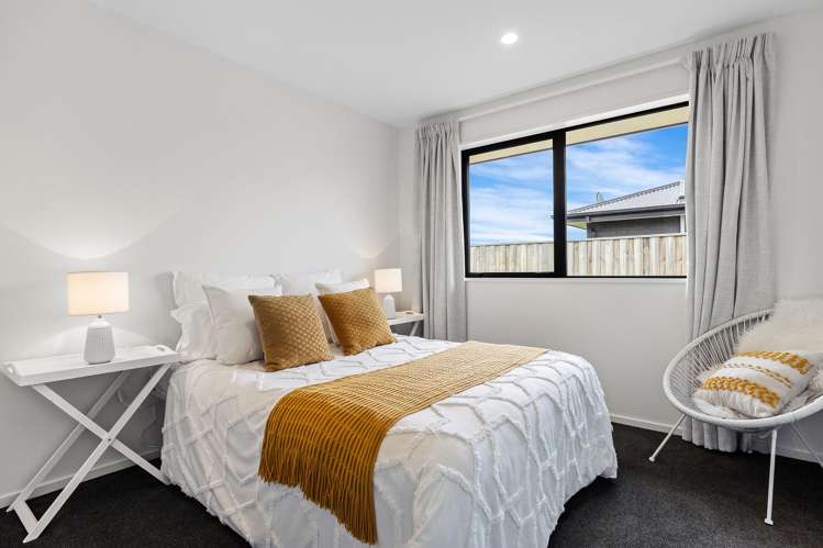 8 Edgar Way Rolleston_9