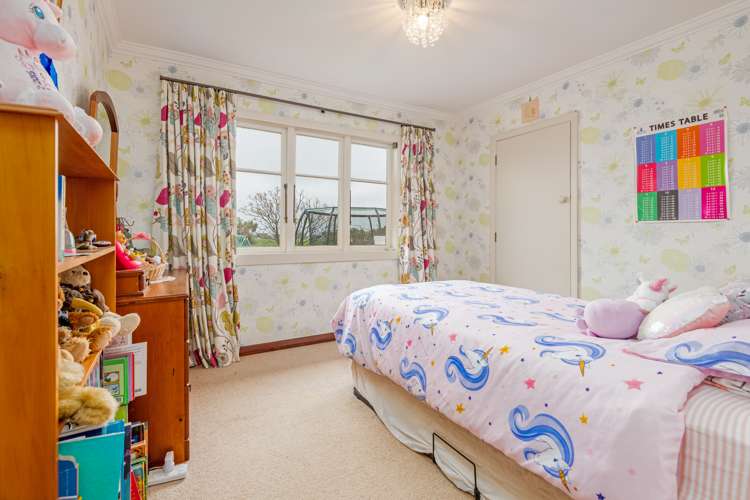 1911 Makino Road Halcombe_13