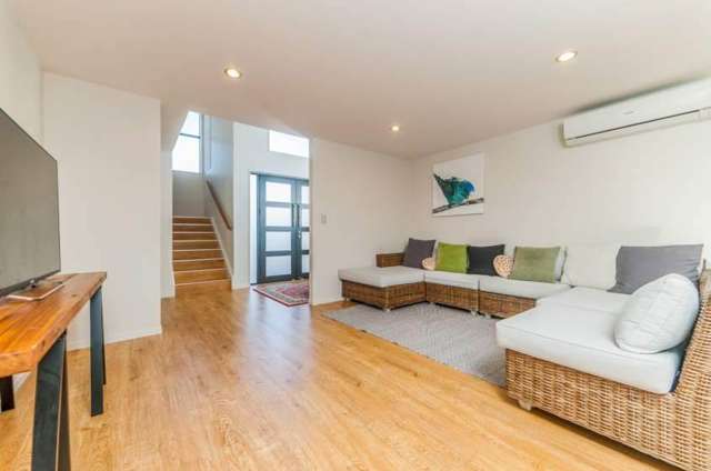 36A Mason Street New Lynn_3