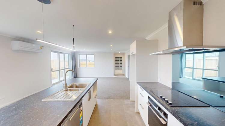 23 Kowhiti Drive 1200_2